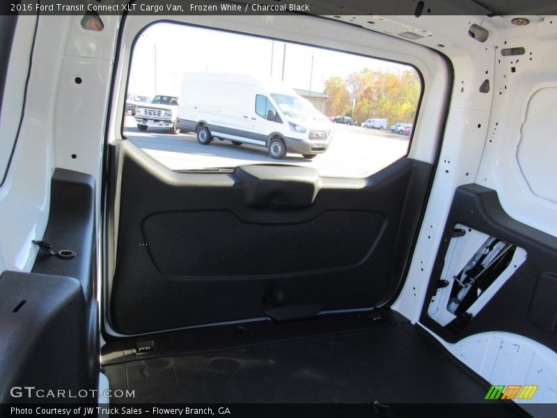 Frozen White / Charcoal Black 2016 Ford Transit Connect XLT Cargo Van