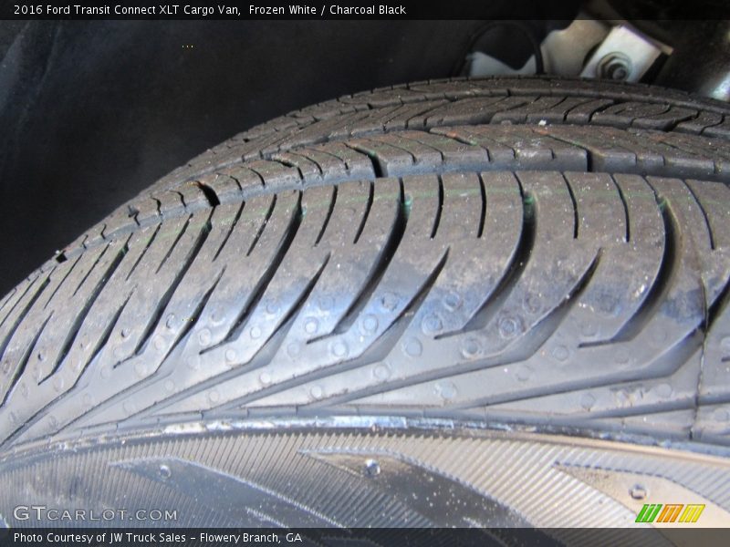 Frozen White / Charcoal Black 2016 Ford Transit Connect XLT Cargo Van