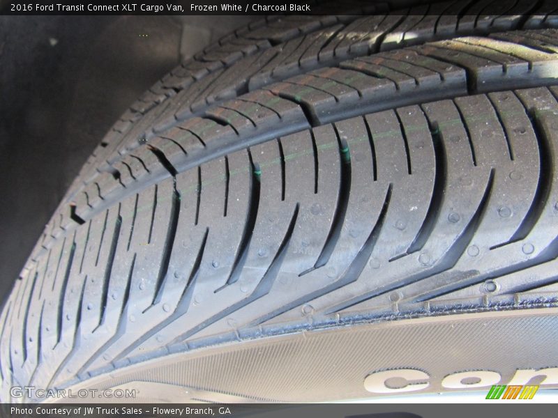 Frozen White / Charcoal Black 2016 Ford Transit Connect XLT Cargo Van