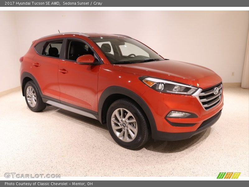 Sedona Sunset / Gray 2017 Hyundai Tucson SE AWD