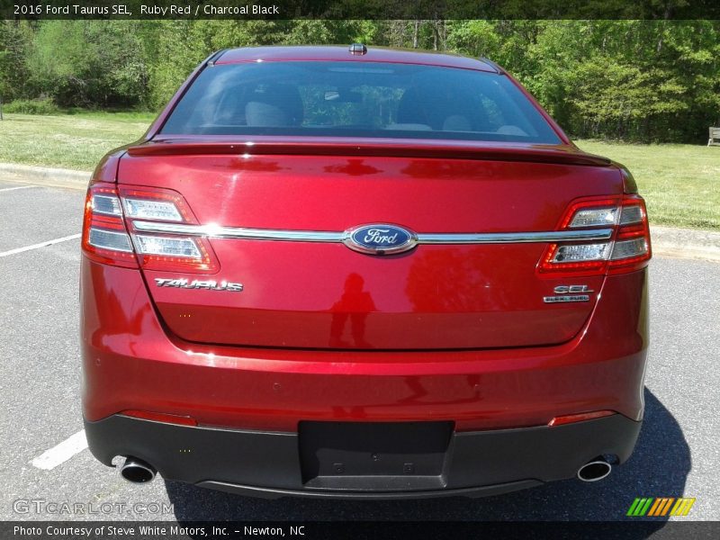 Ruby Red / Charcoal Black 2016 Ford Taurus SEL