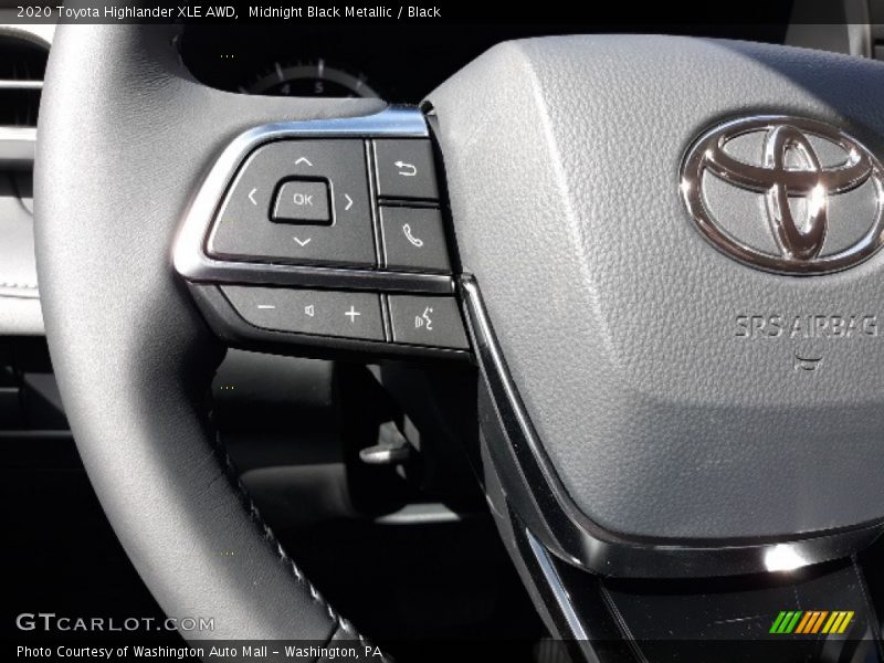 Midnight Black Metallic / Black 2020 Toyota Highlander XLE AWD