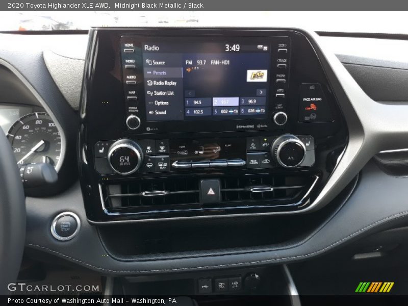 Midnight Black Metallic / Black 2020 Toyota Highlander XLE AWD