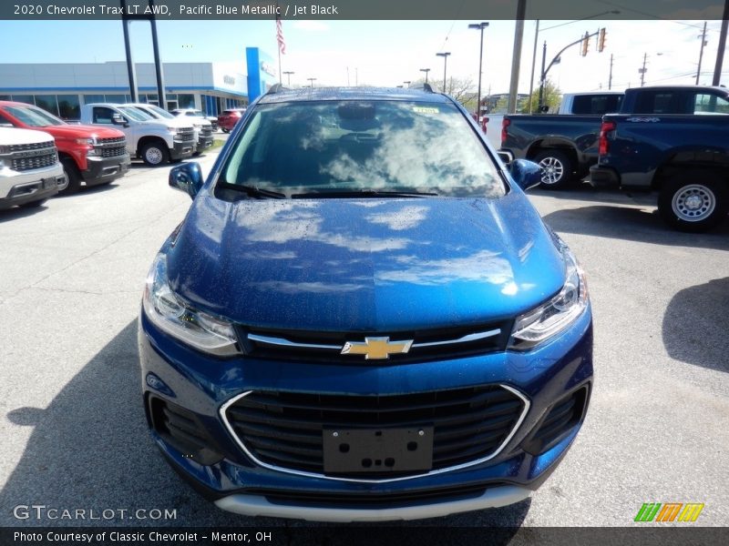 Pacific Blue Metallic / Jet Black 2020 Chevrolet Trax LT AWD