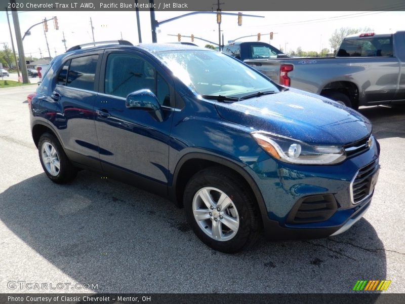 Pacific Blue Metallic / Jet Black 2020 Chevrolet Trax LT AWD