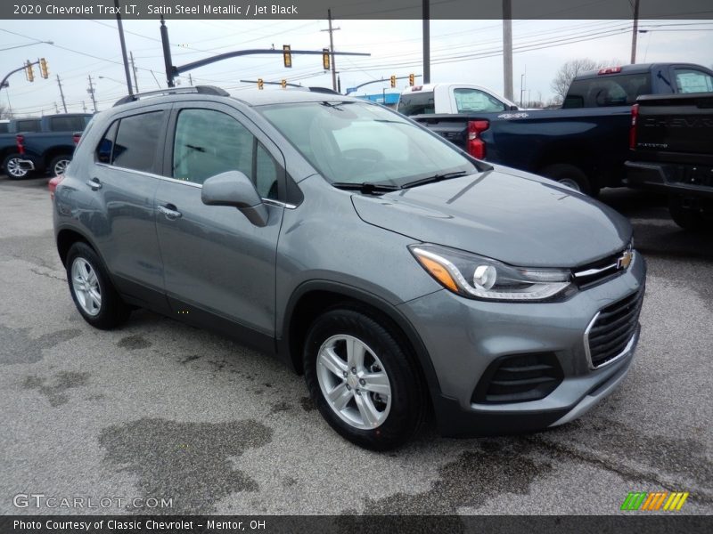 Satin Steel Metallic / Jet Black 2020 Chevrolet Trax LT
