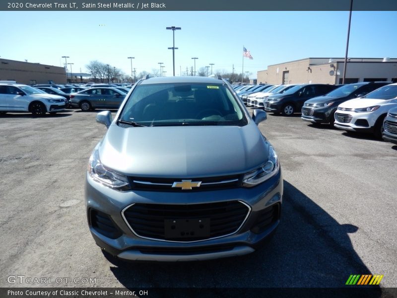 Satin Steel Metallic / Jet Black 2020 Chevrolet Trax LT