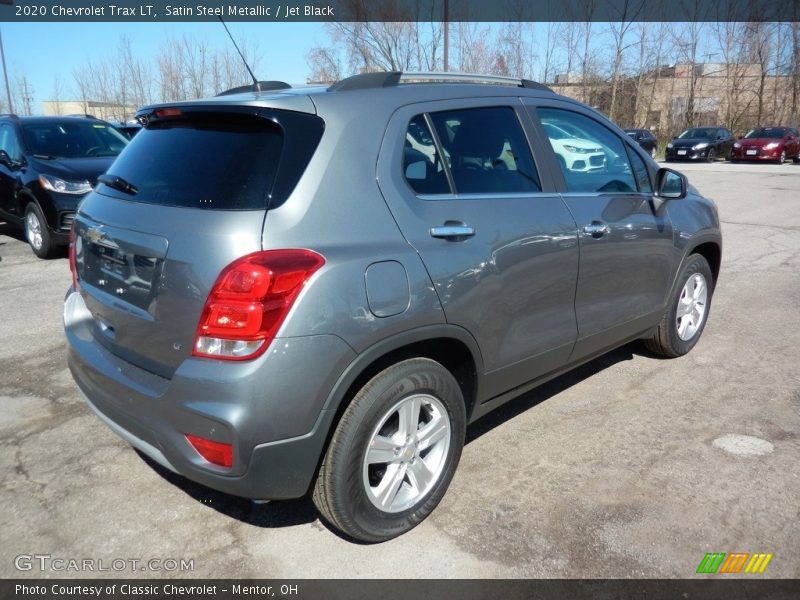 Satin Steel Metallic / Jet Black 2020 Chevrolet Trax LT