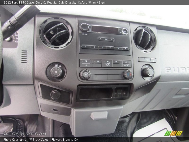 Controls of 2012 F350 Super Duty XL Regular Cab Chassis