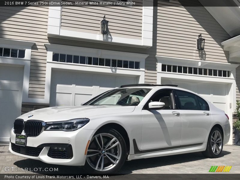 Mineral White Metallic / Ivory White 2016 BMW 7 Series 750i xDrive Sedan