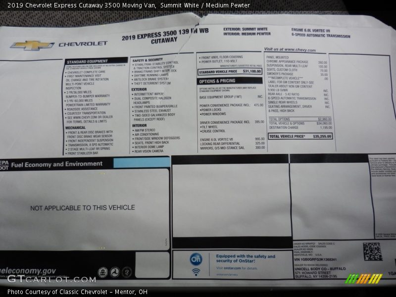 Summit White / Medium Pewter 2019 Chevrolet Express Cutaway 3500 Moving Van