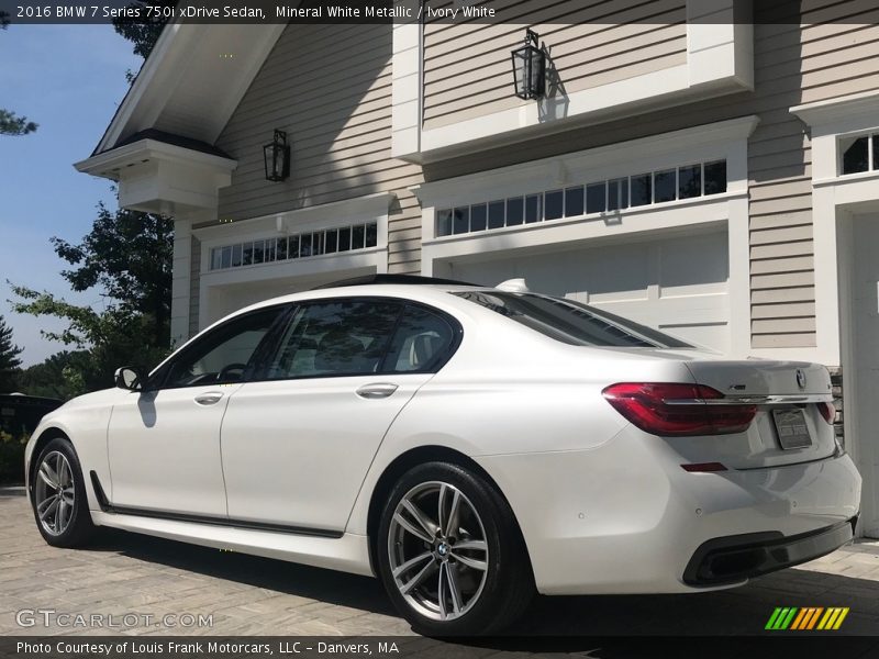 Mineral White Metallic / Ivory White 2016 BMW 7 Series 750i xDrive Sedan