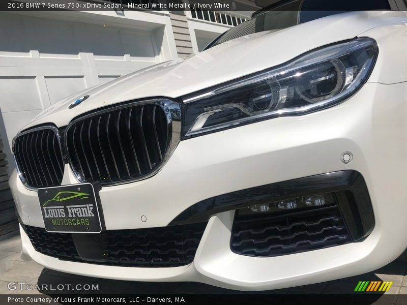 Mineral White Metallic / Ivory White 2016 BMW 7 Series 750i xDrive Sedan