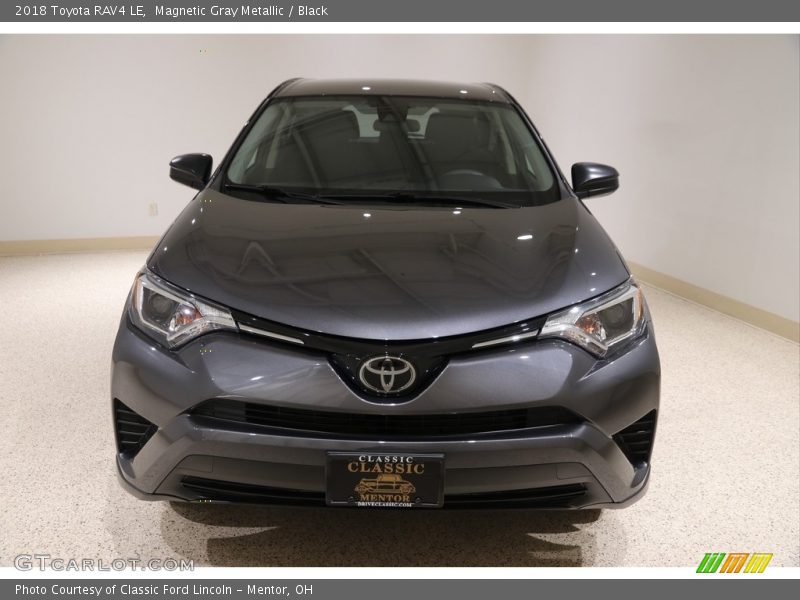 Magnetic Gray Metallic / Black 2018 Toyota RAV4 LE