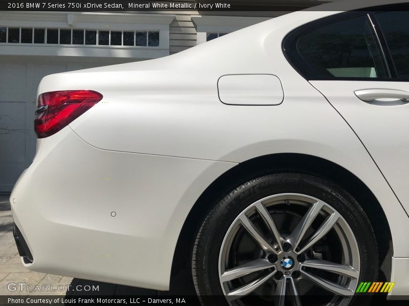 Mineral White Metallic / Ivory White 2016 BMW 7 Series 750i xDrive Sedan
