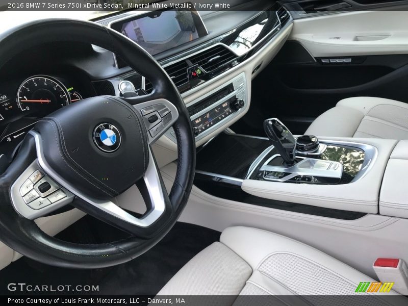 Mineral White Metallic / Ivory White 2016 BMW 7 Series 750i xDrive Sedan