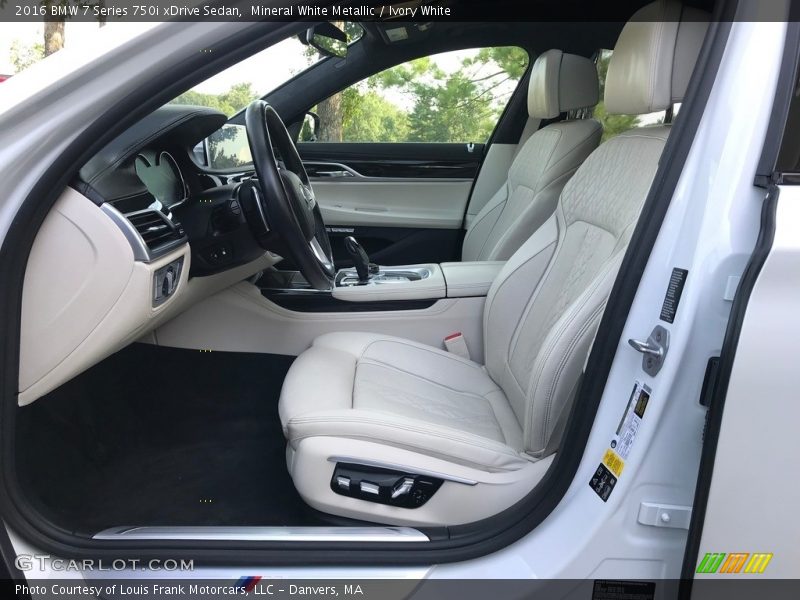 Mineral White Metallic / Ivory White 2016 BMW 7 Series 750i xDrive Sedan
