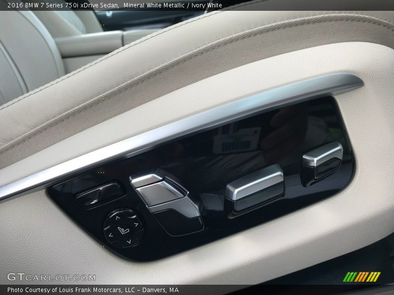 Mineral White Metallic / Ivory White 2016 BMW 7 Series 750i xDrive Sedan