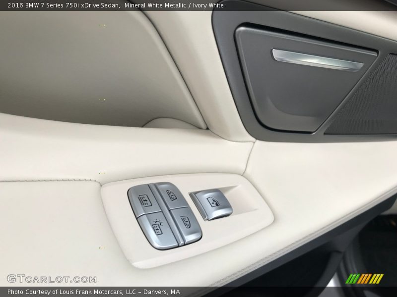 Mineral White Metallic / Ivory White 2016 BMW 7 Series 750i xDrive Sedan