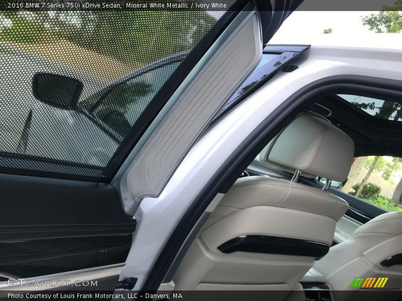 Mineral White Metallic / Ivory White 2016 BMW 7 Series 750i xDrive Sedan