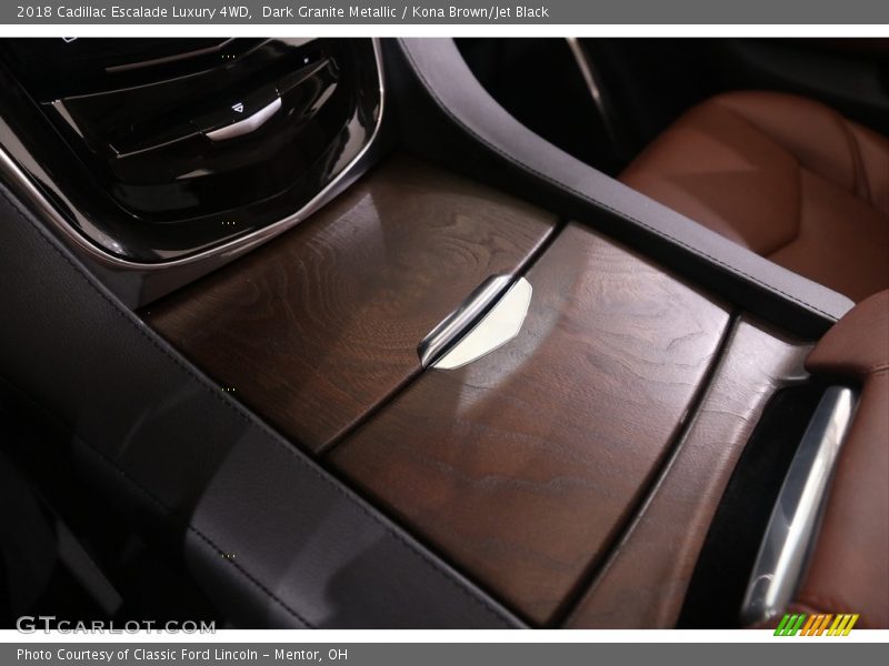 Dark Granite Metallic / Kona Brown/Jet Black 2018 Cadillac Escalade Luxury 4WD