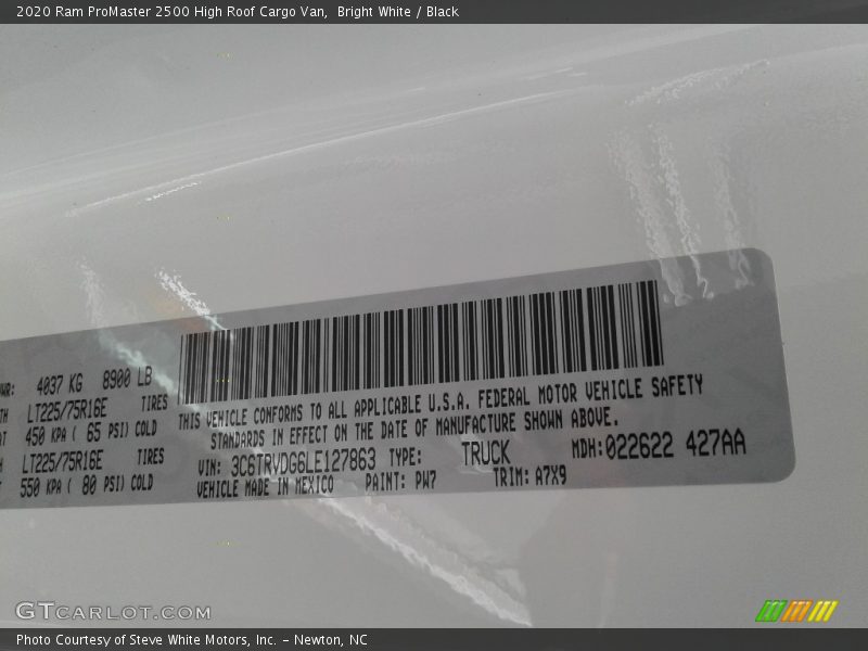 Bright White / Black 2020 Ram ProMaster 2500 High Roof Cargo Van