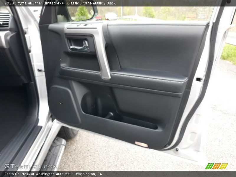 Classic Silver Metallic / Black 2020 Toyota 4Runner Limited 4x4