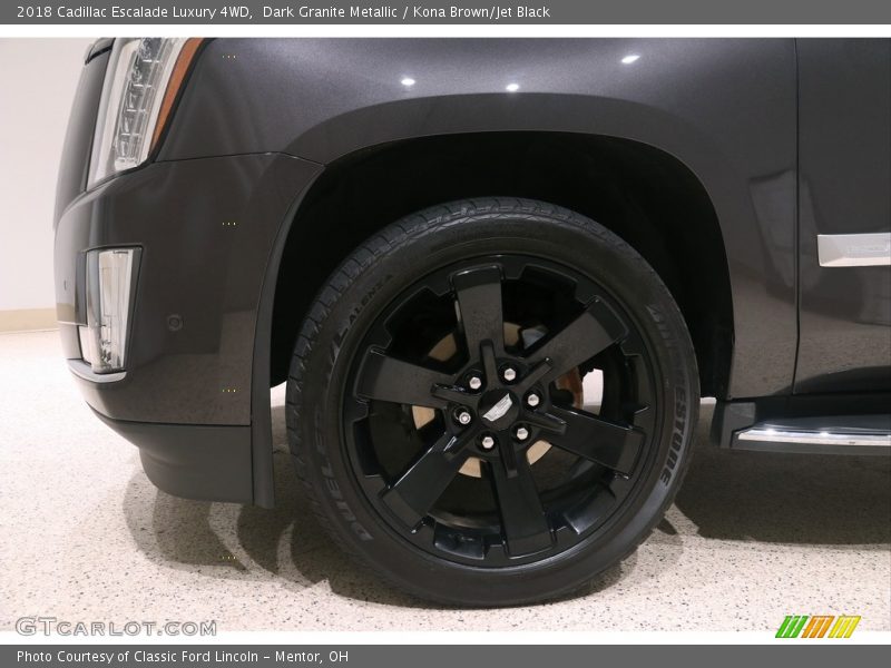  2018 Escalade Luxury 4WD Wheel