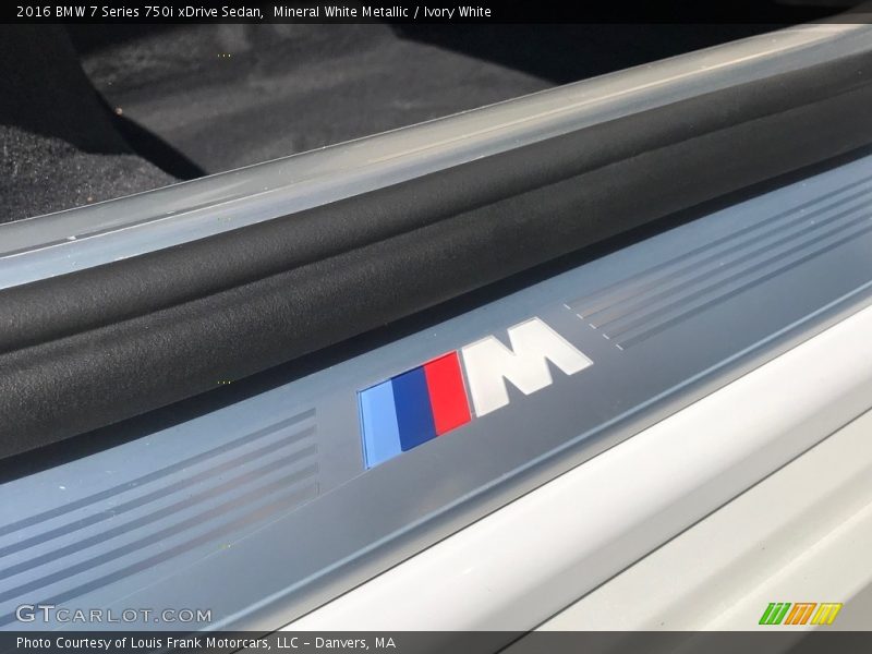 Mineral White Metallic / Ivory White 2016 BMW 7 Series 750i xDrive Sedan