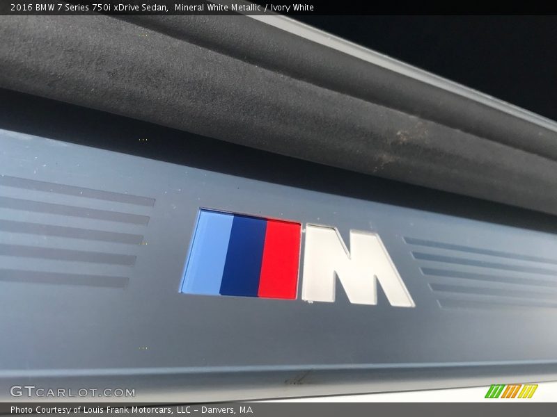 Mineral White Metallic / Ivory White 2016 BMW 7 Series 750i xDrive Sedan