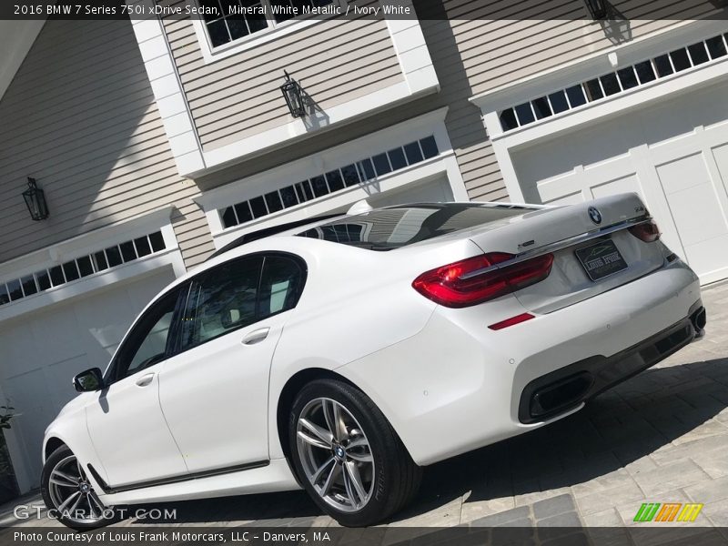 Mineral White Metallic / Ivory White 2016 BMW 7 Series 750i xDrive Sedan