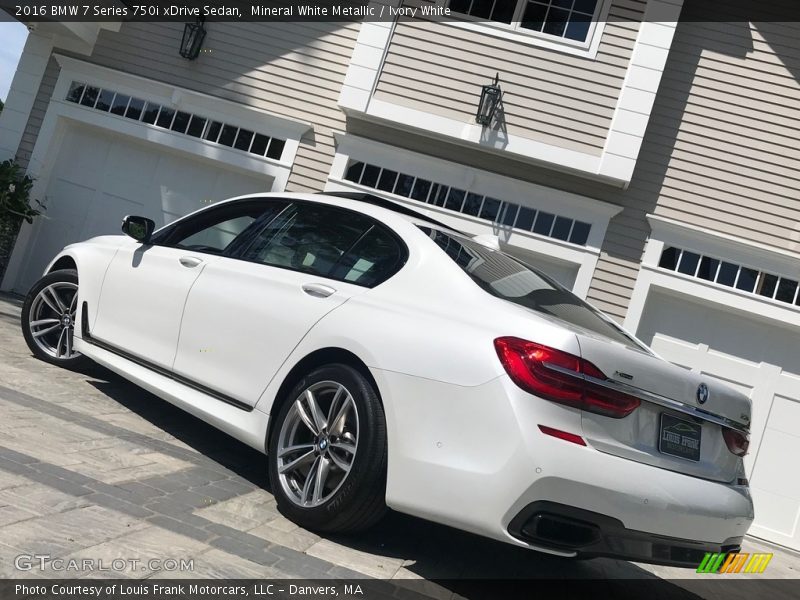 Mineral White Metallic / Ivory White 2016 BMW 7 Series 750i xDrive Sedan