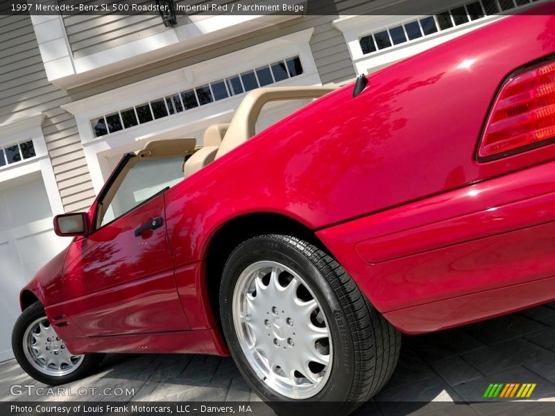 Imperial Red / Parchment Beige 1997 Mercedes-Benz SL 500 Roadster