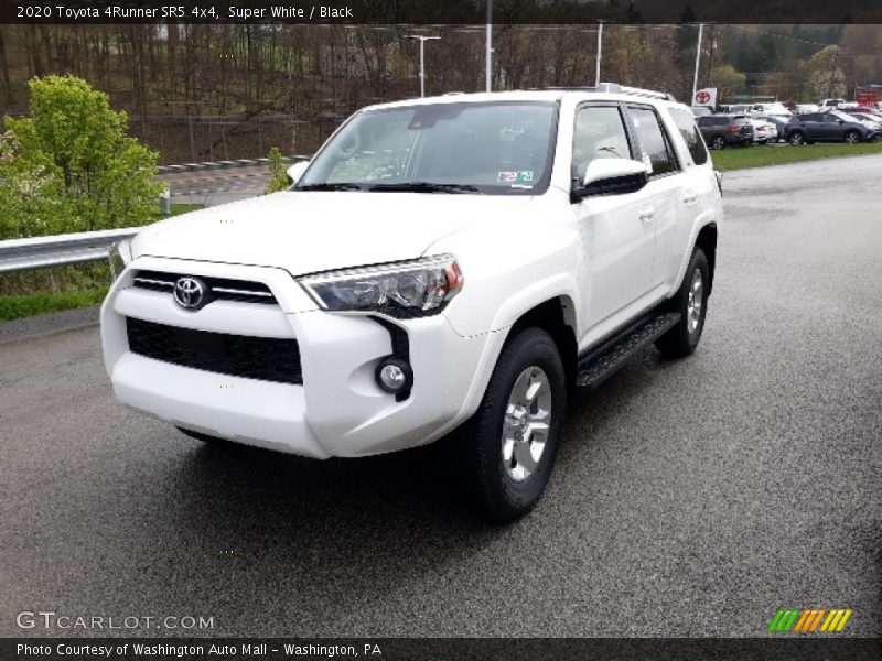 Super White / Black 2020 Toyota 4Runner SR5 4x4