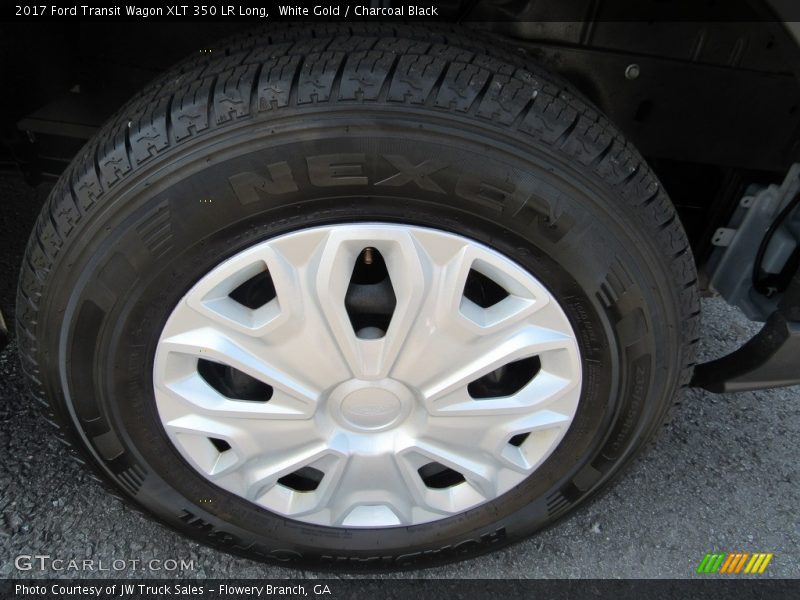  2017 Transit Wagon XLT 350 LR Long Wheel