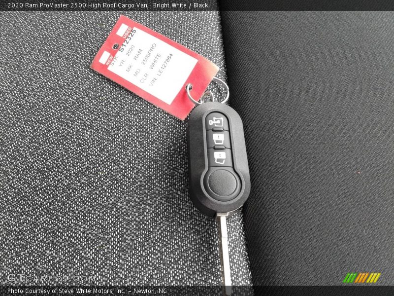 Bright White / Black 2020 Ram ProMaster 2500 High Roof Cargo Van