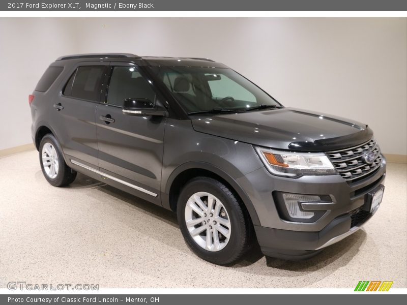 Magnetic / Ebony Black 2017 Ford Explorer XLT