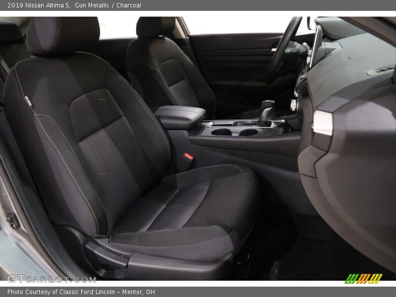 Gun Metallic / Charcoal 2019 Nissan Altima S