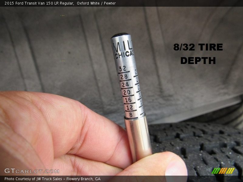 Oxford White / Pewter 2015 Ford Transit Van 150 LR Regular