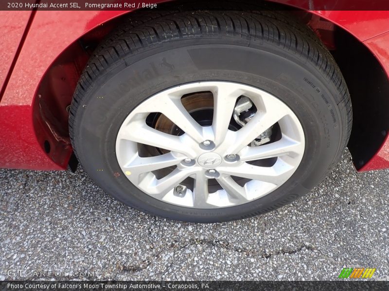 Pomegranate Red / Beige 2020 Hyundai Accent SEL