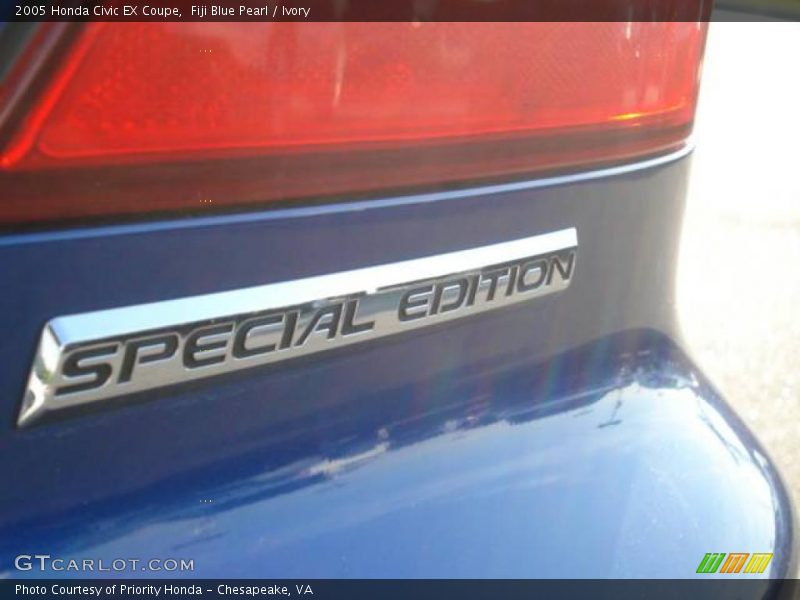 Fiji Blue Pearl / Ivory 2005 Honda Civic EX Coupe
