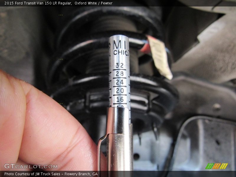Oxford White / Pewter 2015 Ford Transit Van 150 LR Regular