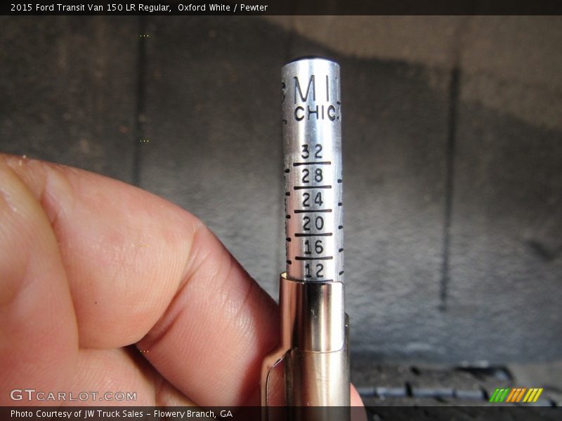 Oxford White / Pewter 2015 Ford Transit Van 150 LR Regular