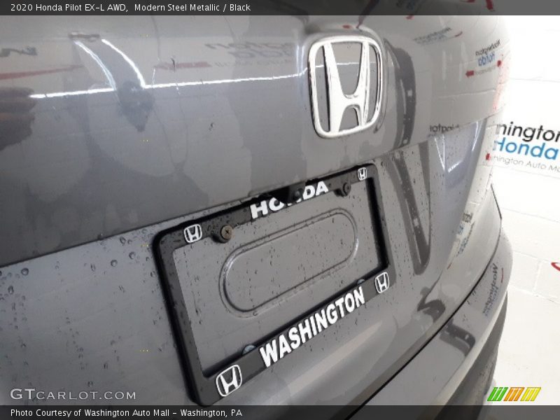 Modern Steel Metallic / Black 2020 Honda Pilot EX-L AWD