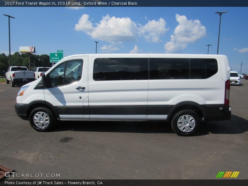  2017 Transit Wagon XL 350 LR Long Oxford White