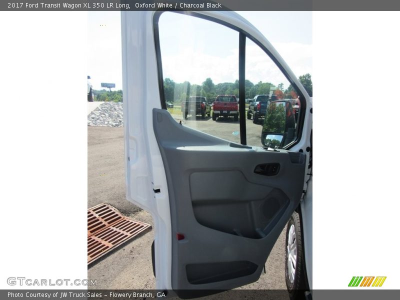 Oxford White / Charcoal Black 2017 Ford Transit Wagon XL 350 LR Long