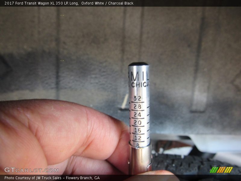 Oxford White / Charcoal Black 2017 Ford Transit Wagon XL 350 LR Long