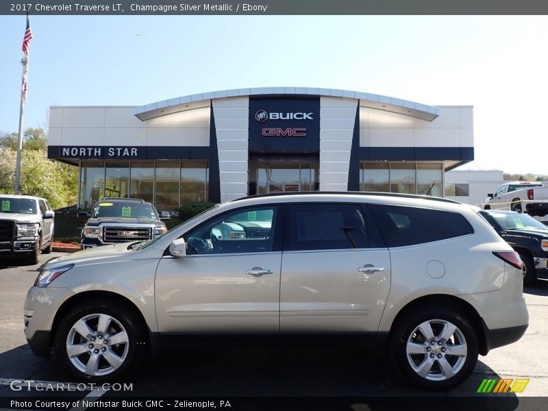 Champagne Silver Metallic / Ebony 2017 Chevrolet Traverse LT
