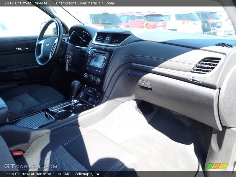 Champagne Silver Metallic / Ebony 2017 Chevrolet Traverse LT