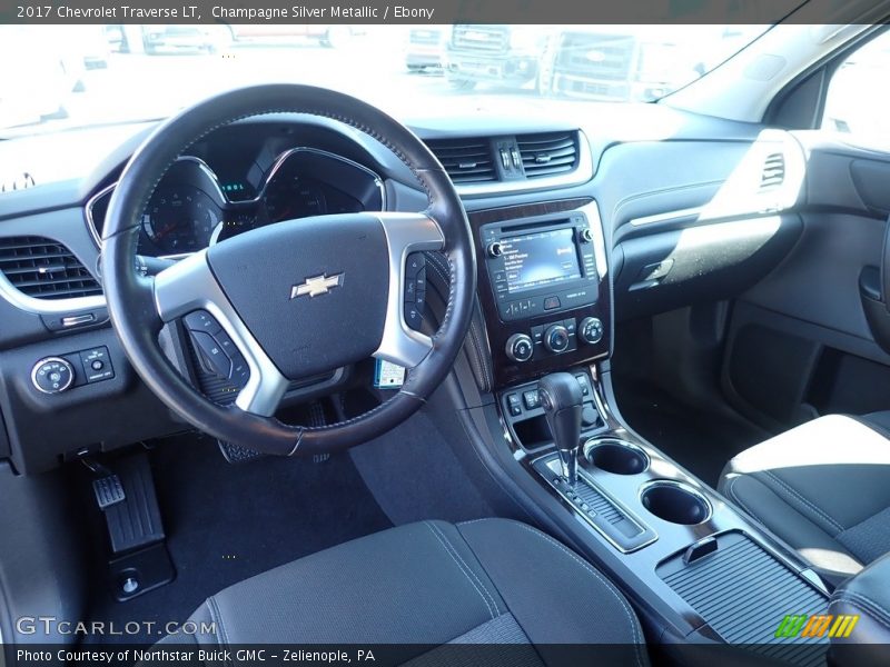 Champagne Silver Metallic / Ebony 2017 Chevrolet Traverse LT